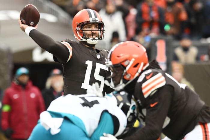 Dec 10, 2023; Cleveland, Ohio, USA; Cleveland Browns quarterback Joe Flacco (15) throws a pass during the first half against the Jacksonville Jaguars at Cleveland Browns Stadium.